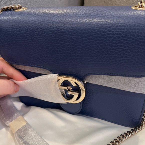 NEW Gucci Interlocking GG Logo Blue Caspian Chain Bag - Picture 2 of 16